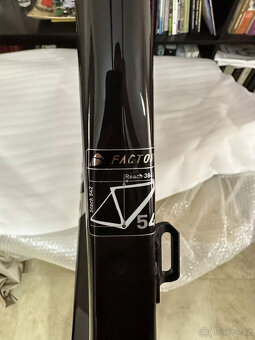 Rám FAKTOR O2 VAM - 4