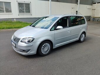 PRODÁM VOLKSWAGEN TOURAN FACELIFT 2.0 TDI 100 KW - 4