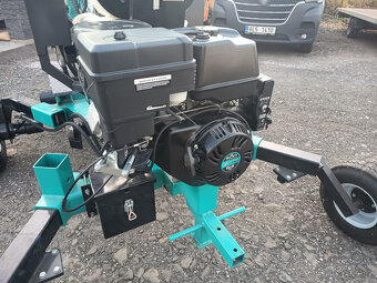 Minibagr 500cc s hydropohony - 4