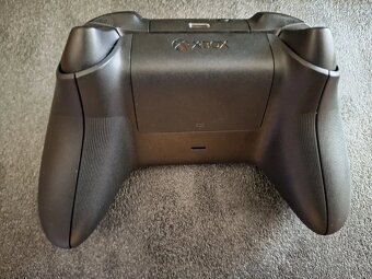 Prodám Xbox Series X + 9 her - 4
