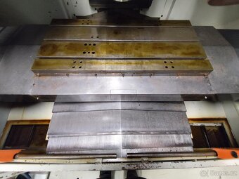 Obráběcí centrum (vertikální) INTOS VOC 1000 - 4