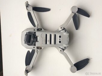 Dron dji mini 2 fly combo - 4