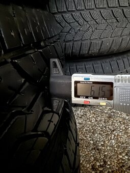 Zimní sada 225/70 R17 Yokohama - 4