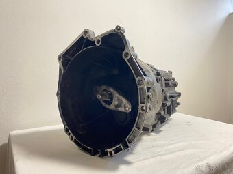 6 ST. MANUÁLNÍ PŘEVODOVKA ZF GS6-37BZ BMW 130i / 330i / 530i - 4
