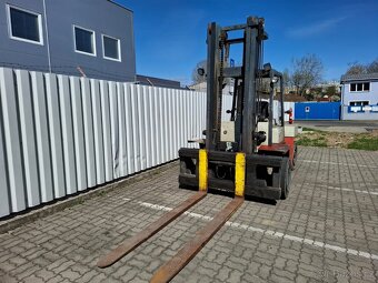 Nissan DF 60, pohon nafta nosnosť 6 ton , bočný posuv - 4