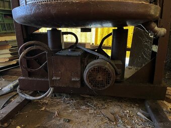 Prodám lis na hrozny - 4