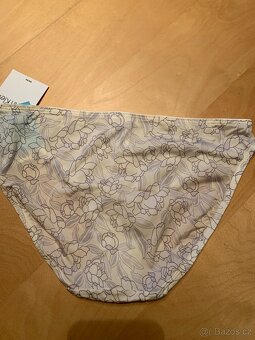 dámské spodní kalhotky zn. Calvin Klein - vel. M - nové - 4