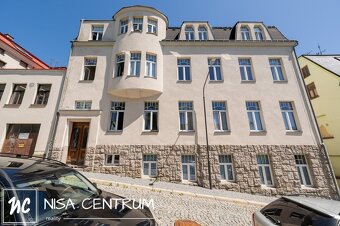 Prodej činžovního domu 1 647 m² v centru Jablonce nad Nisou - 4