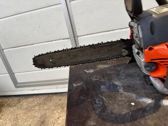 Motorová řetězová pila Oleo-Mac - 4