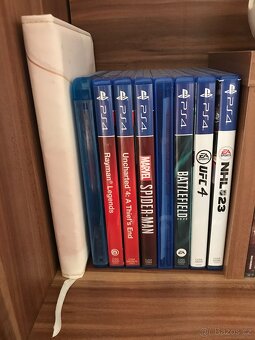 Ps4 PRO - 4