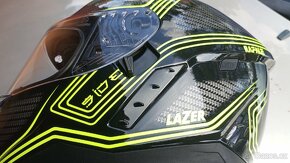 Prodám moto helmu - LAZER - 4