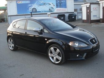 Seat Leon 2.0 TDi FR 130 KW - 4
