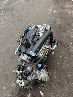 Motor BXE 77kw Top stav - 4