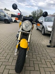 Ducati Monster 900 - 4