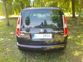 ROOMSTER 1.2 TSI, R.V. 2013 - 4