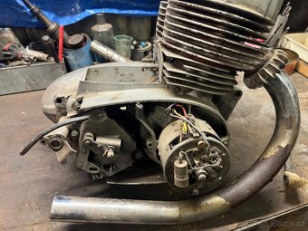 Motor Jawa 350/360 - 4