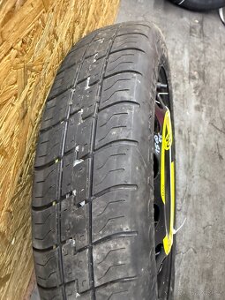 Uzka dojezdova rezerva Vw R16 + naradi - 4