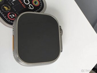 Apple Watch Ultra 2 49mm Titanium - 4