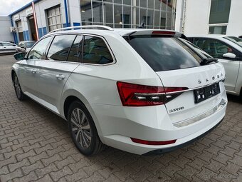 Škoda Superb 3 Combi 2.0TDI 110kW DSG ACC - záruka Autodraft - 4