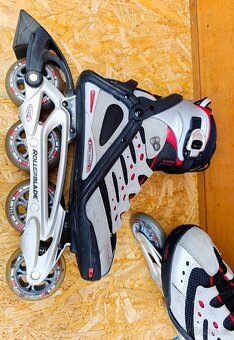 Kolečkové brusle Rollerblade - velikost 42 - 4