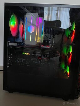 Ryzen 5 5600 RTX 3070 - 4