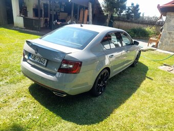 Škoda Octavia 3 RS,2.0 tdi, koupeno nové v ČR. - 4