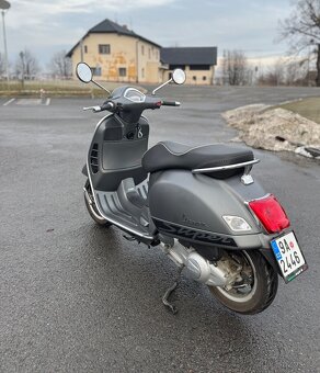 Vespa GTS Super 300 ABS, původ ČR, 1. majitel - 4