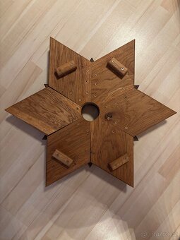 Masivní stojan na vánoční stromeček - 4