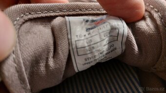 Plátěné Tommy Hilfiger 44 - 1.pár - 4