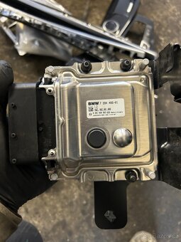 Jednotky BMW f10 / f11 - 4