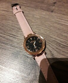 Dámské náramkové hodinky růžové třpytivé nové Quartz - 4