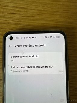 Mobilní telefon Realme GT 5G - 4