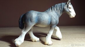 SCHLEICH Koně SBĚRATELSKÉ FIGURKY 2 - 4