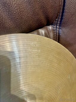 A.Zildjian hi hat 14" - 4