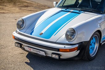 Porsche 911 930 Turbo - 4