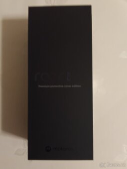 Prodám Motorola Razr 50 Ultra - 4