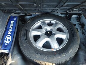 Hyundai Tucson 4 ×4 2,0crdi - 4