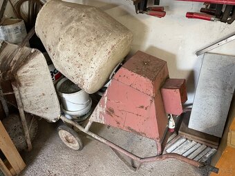 Stavebni michacka na beton, maltu - 4
