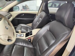Volvo XC70, D5 136kw - Náhradní díly - 4