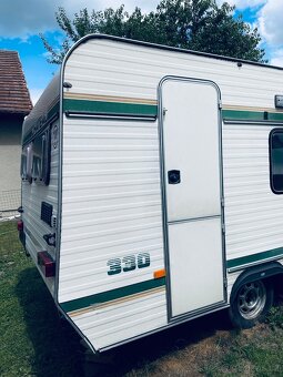 Prodám karavan značky Chateau 330 s papíry - 4