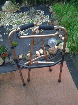 Prodám chodítka pro seniory - 4