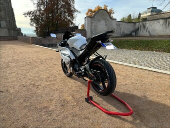 Yamaha yzfr 125 Nová STK Původ ČR - 4