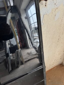 Ford Transit 2005, zadní 5. dveře - 4