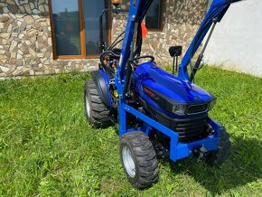 Malotraktor FARMTRAC 26 4WD - 4