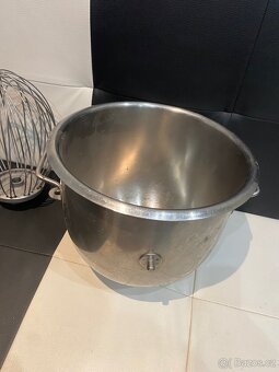 Univerzální kuchyňský robot SPAR SP-200D-B - 4