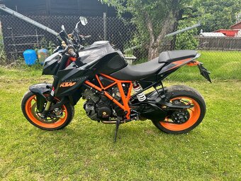 KTM 1290 Super duke - 4