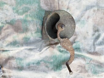 Starožitný kovový mlýnek - rok 1899 - 4