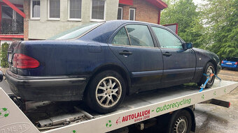 Mercedes Benz E 240 125kw - 4