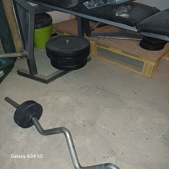 Posilovací stroj - 4