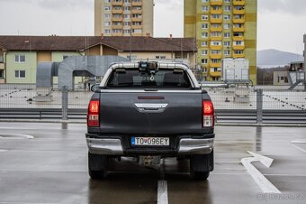 Toyota Hilux 2.4 D-4D Active A/T | 4x4 | - 4